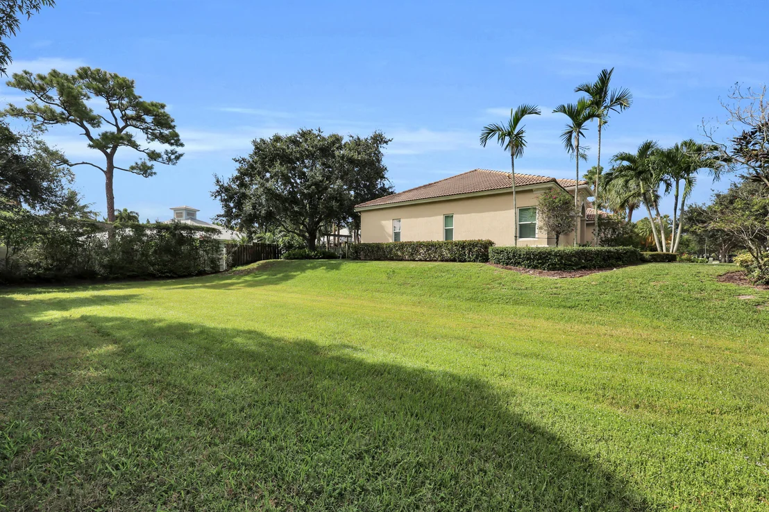 Photo of 103 MAGNOLIA Way
