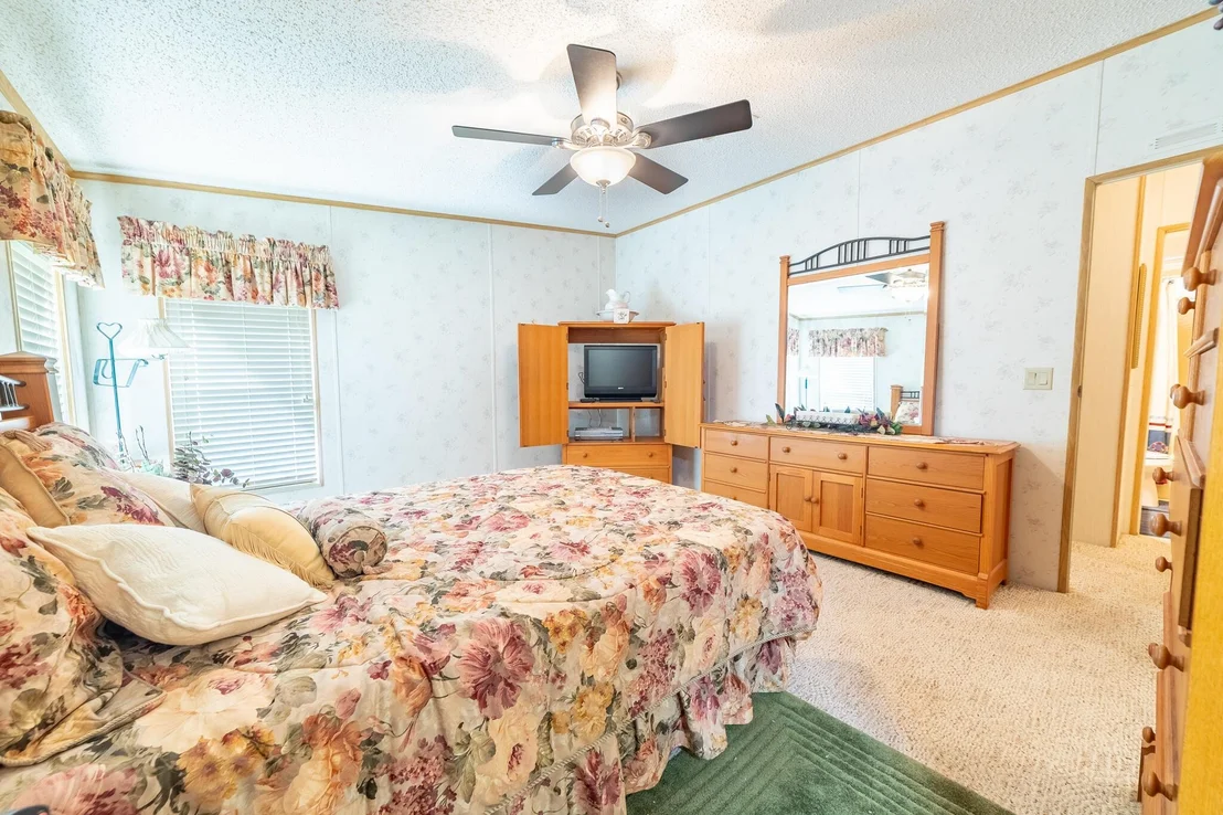 Photo of 1379 Chobee Loop