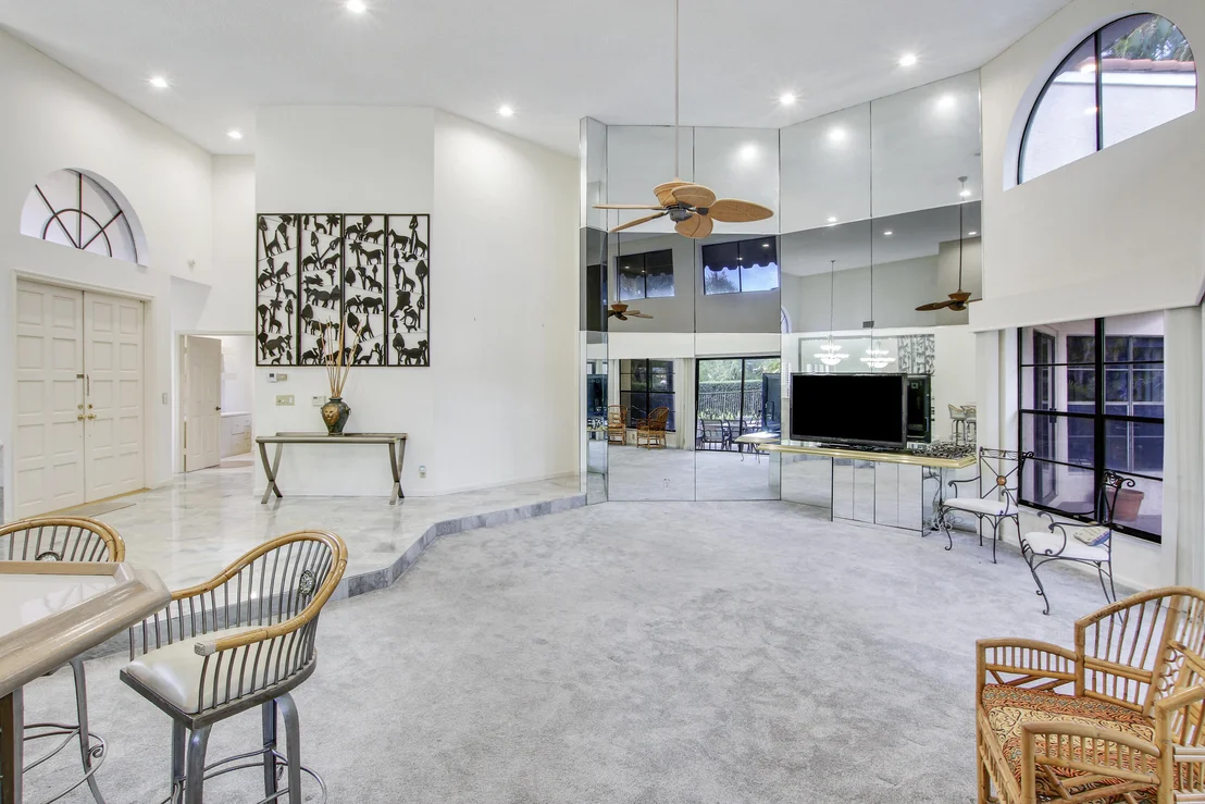 Photo of 7770 La Corniche Circle