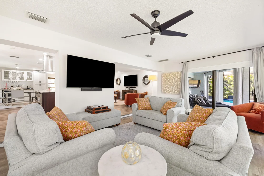 Photo of 2831 SE Fairway W