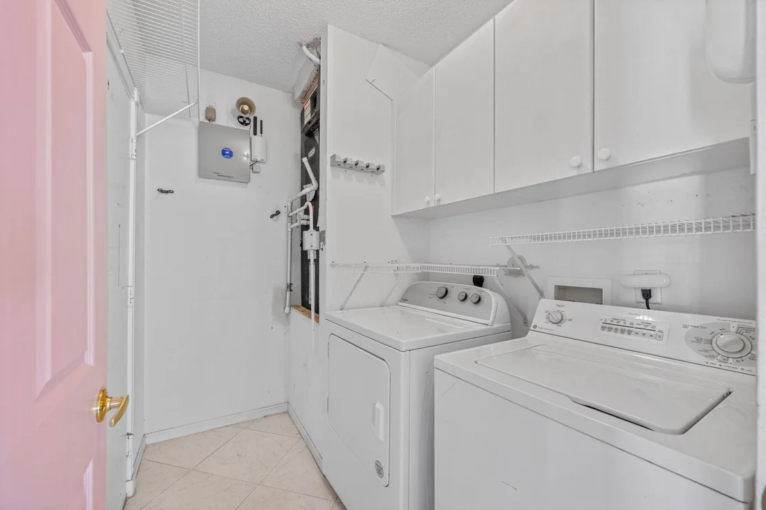 Photo of 10303 Utopia Circle N