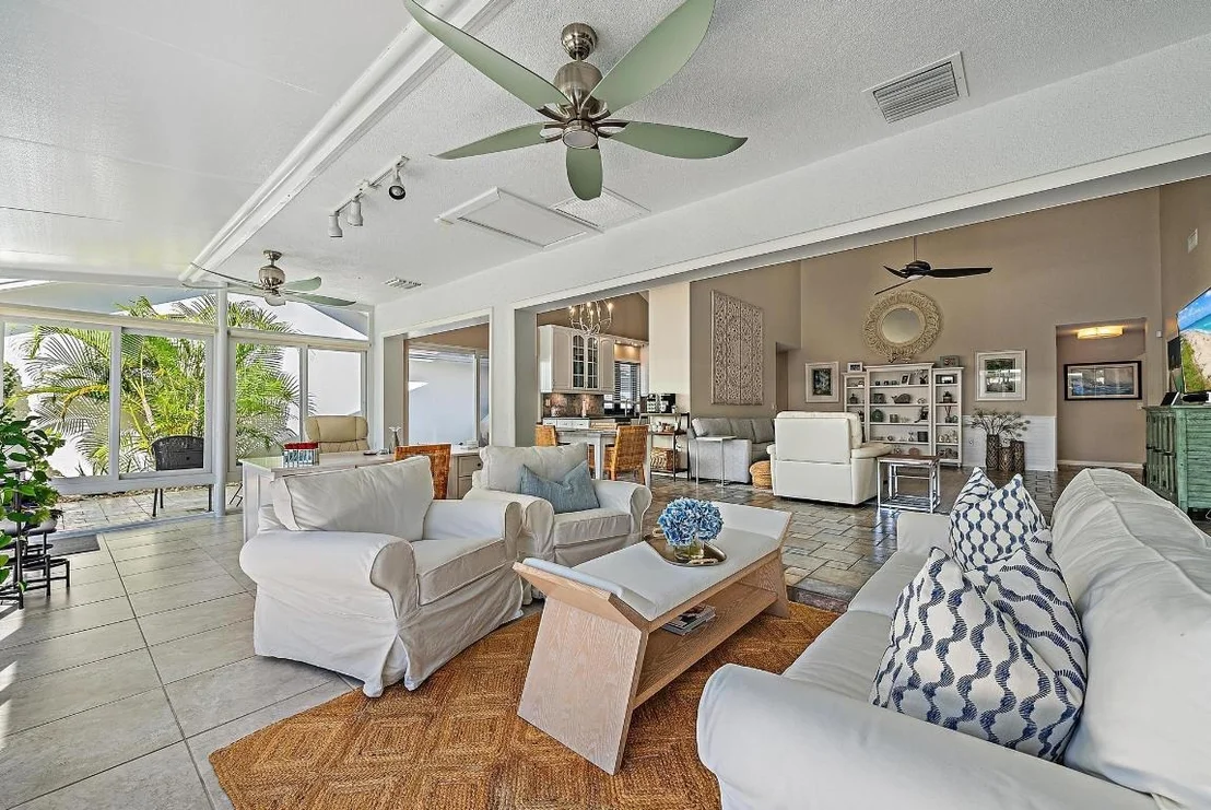 Photo of 138 Cape Pointe Circle