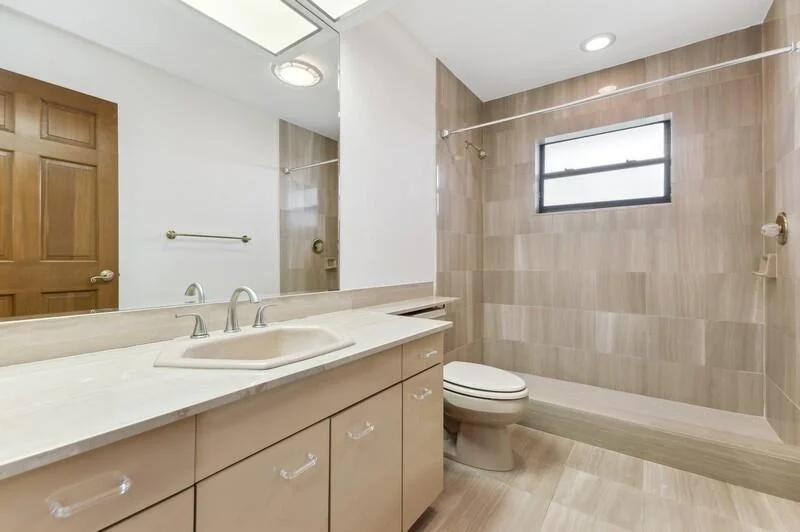 Photo of 1135 Harbor Drive
