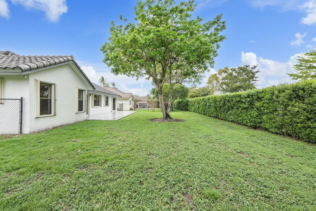 Photo of 9561 N Orchard Circle