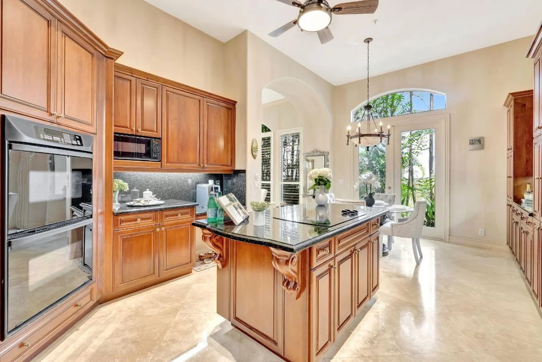 Photo of 3628 S Ocean Boulevard