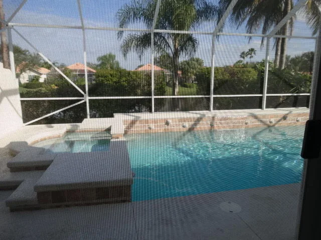 Photo of 7713 Red River Road