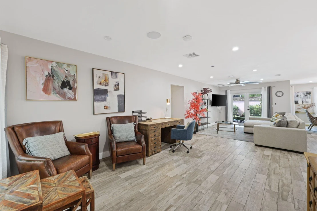 Photo of 513 Curlew Road