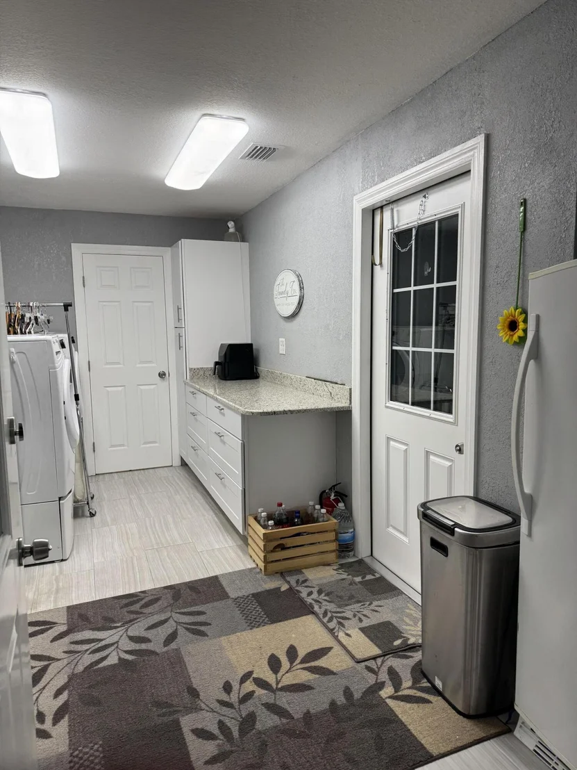 Photo of 2139 SW 22nd Circle N
