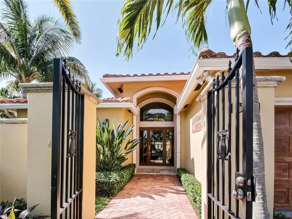 Photo of 1341 SE 3rd Way