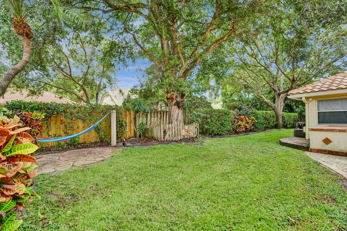 Photo of 7608 Monclair Court