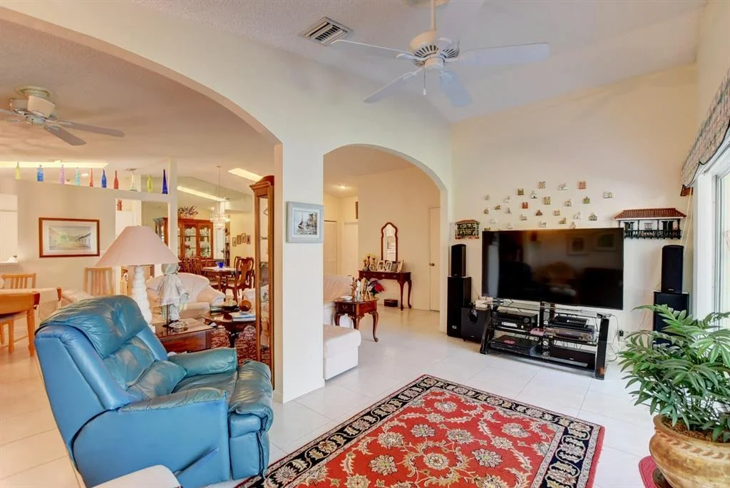 Photo of 10332 Sunstream Lane