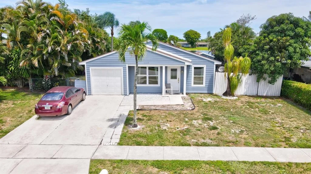 Photo of 1102 Stardust Way