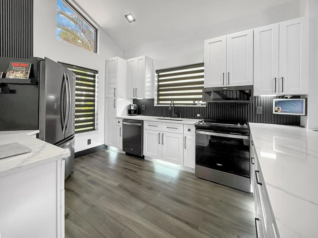 Photo of 8658 Kimble Way