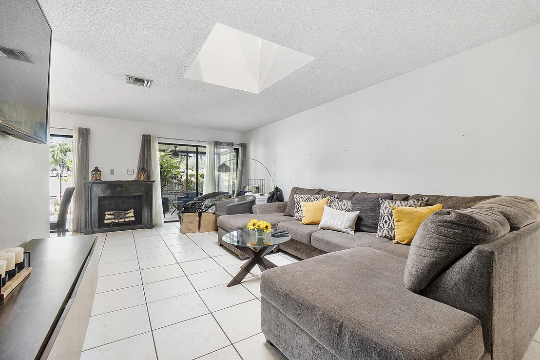 Photo of 7336 Stardust Drive