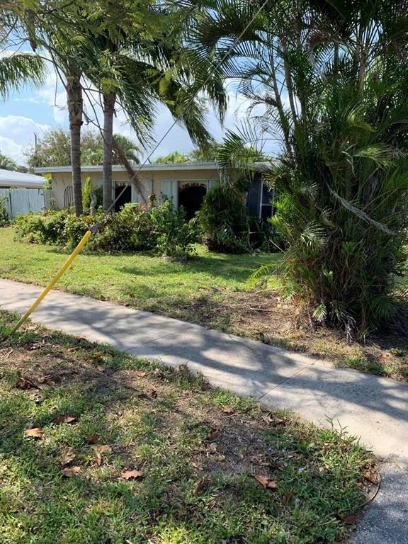 Photo of 4669 NW 2nd Terrace
