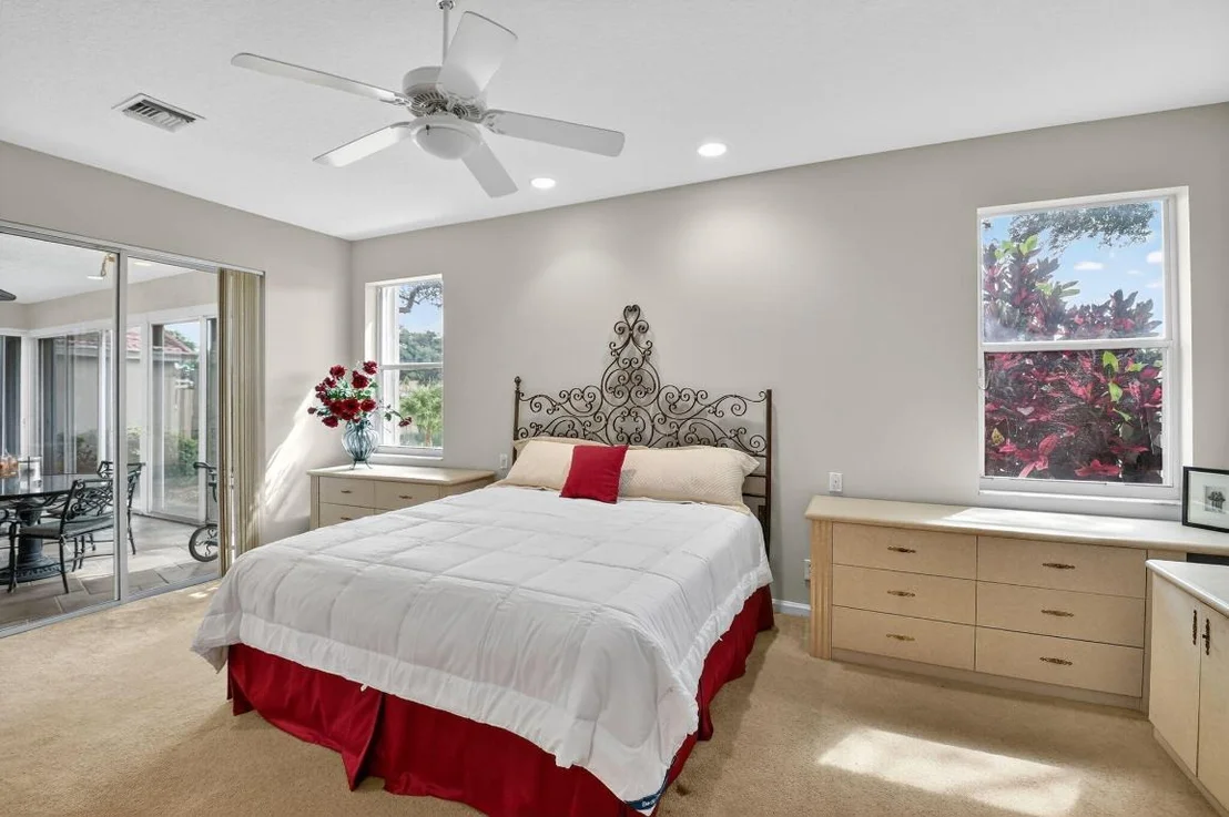 Photo of 9569 Arbor View Drive N