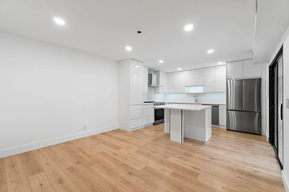 Photo of Unit 7C at 1420 Ocean Way
