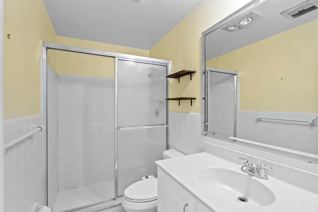 Photo of Unit 308 at 700 Pine Drive