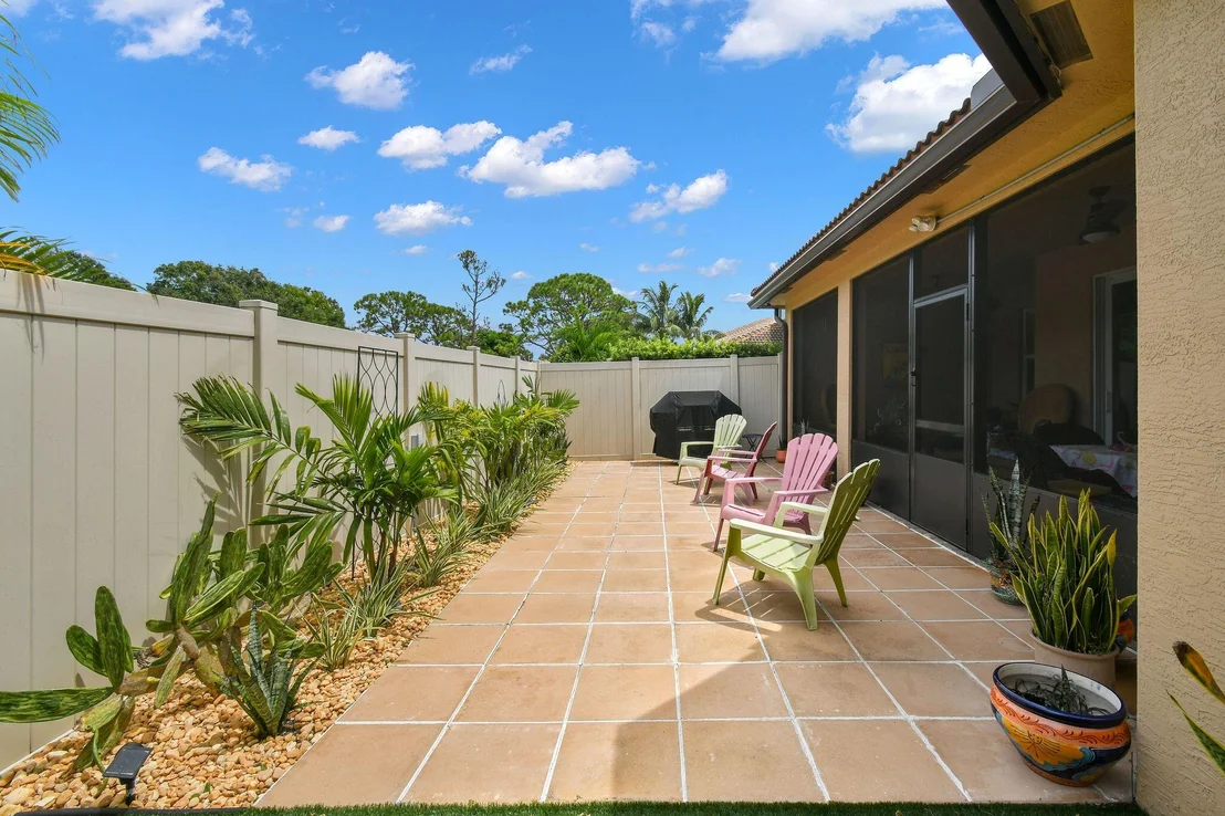 Photo of 7139 Limestone Cay Road