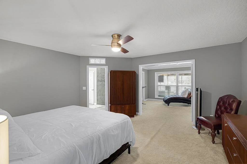 Photo of 7445 N 16th Manor