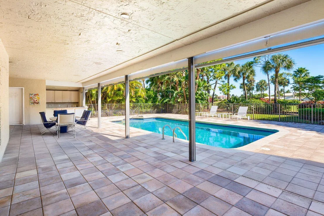 Photo of 4770 Tree Fern Drive