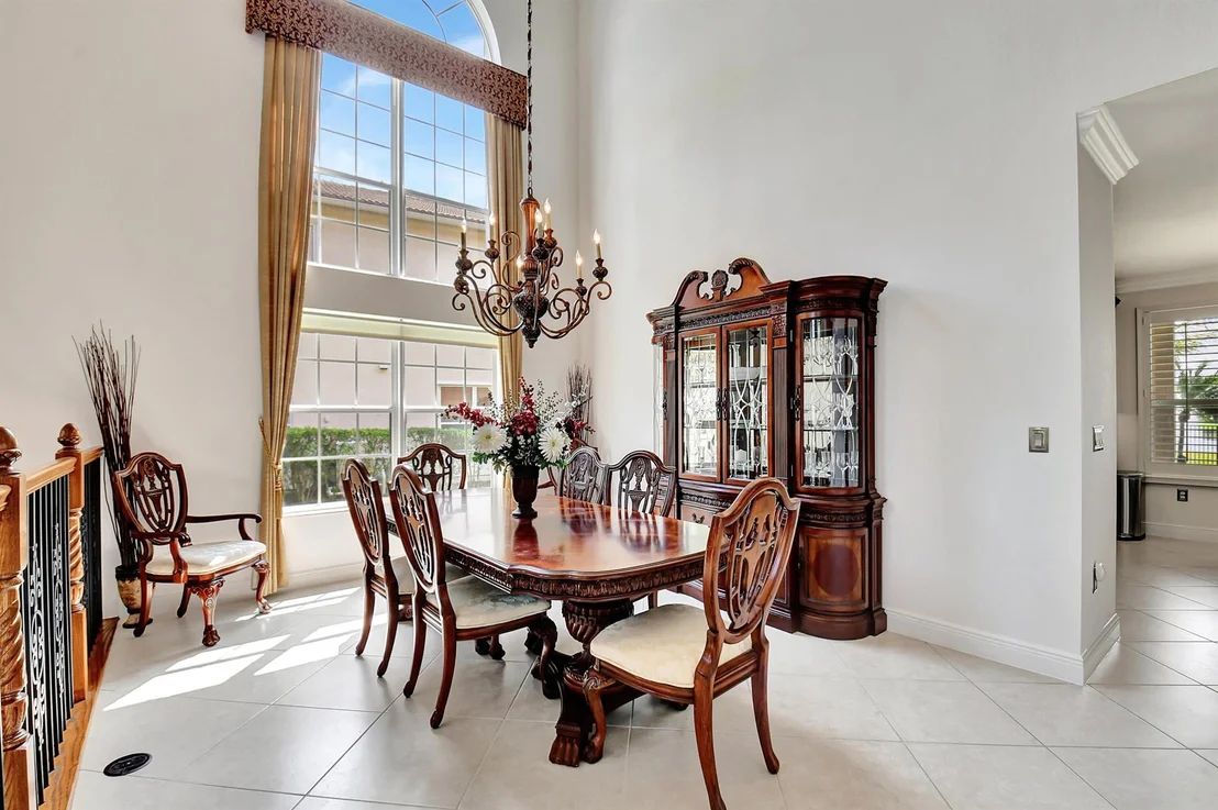 Photo of 10749 Castle Oak Drive