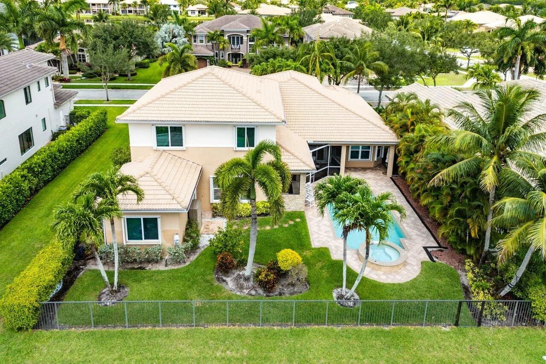 Photo of 11830 Windmill Lake Drive