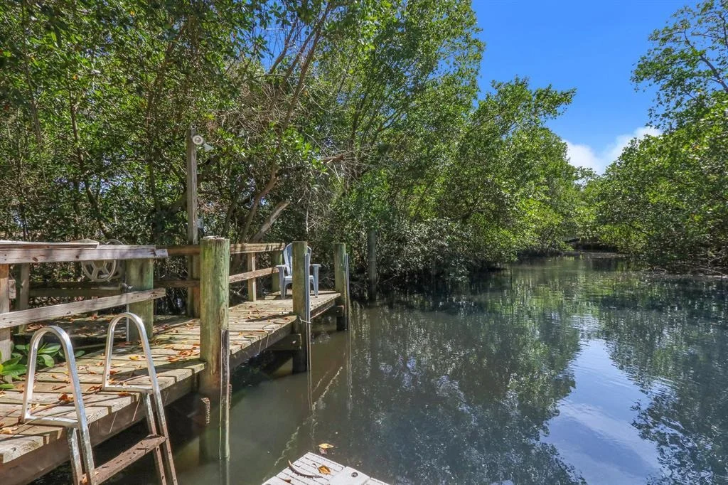 Photo of 309 Jupiter Woods Drive