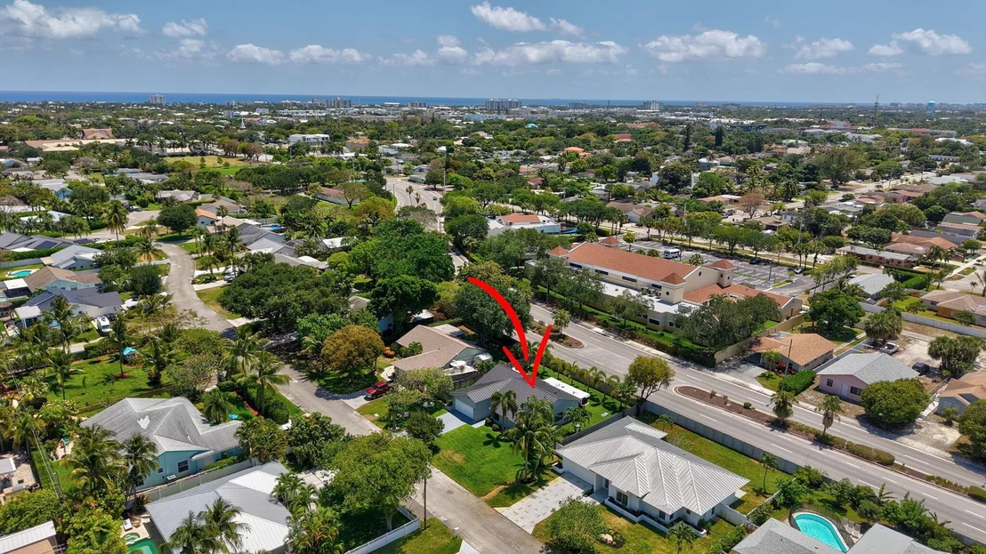 Photo of 620 Enfield Road
