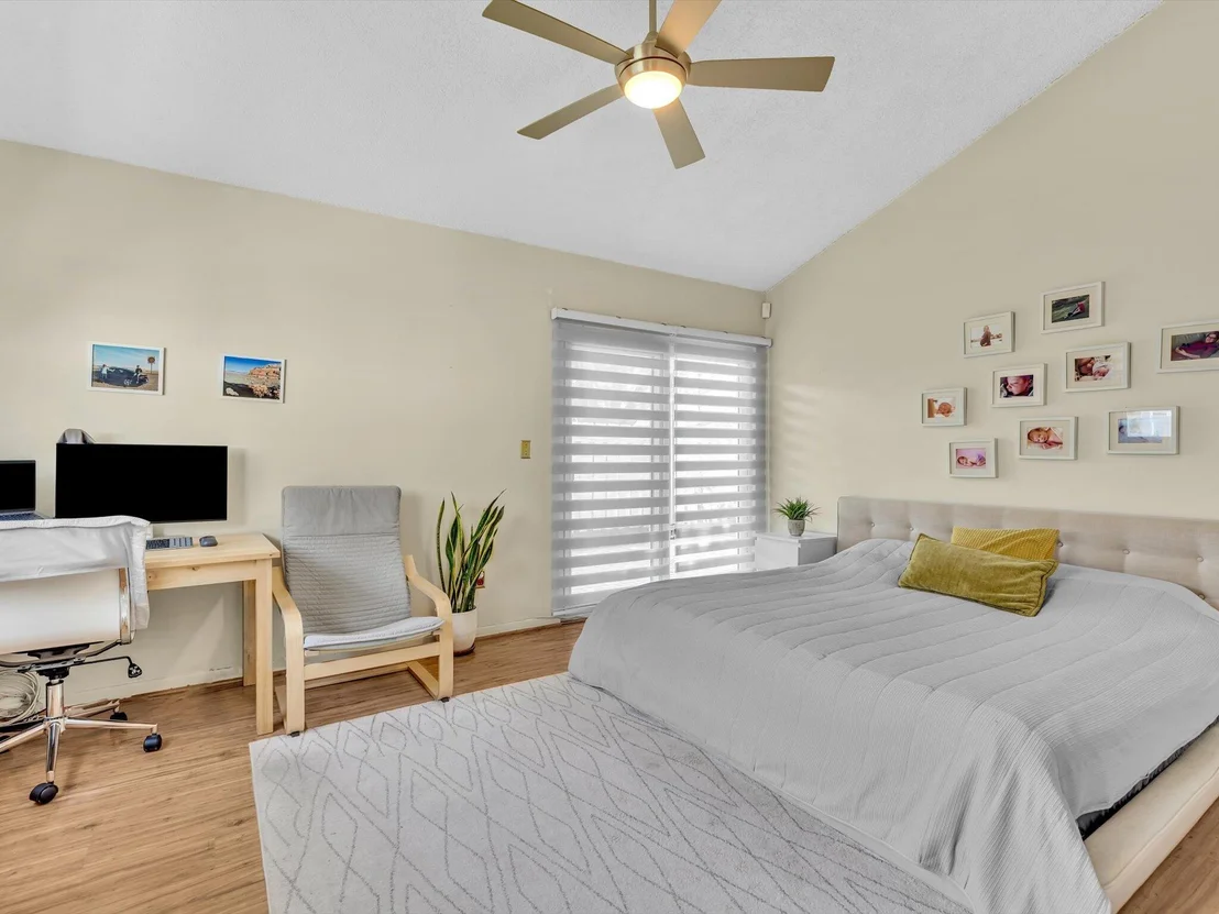 Photo of 8 Hawthorne Lane