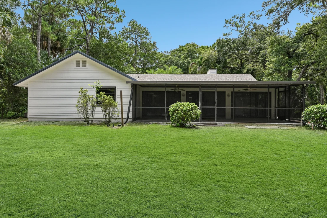 Photo of 16700 96th Terrace N
