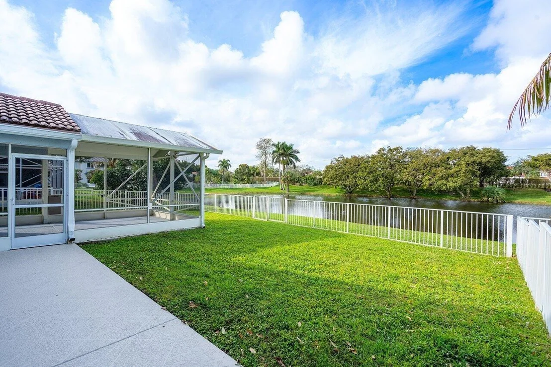 Photo of 7241 Providence Road