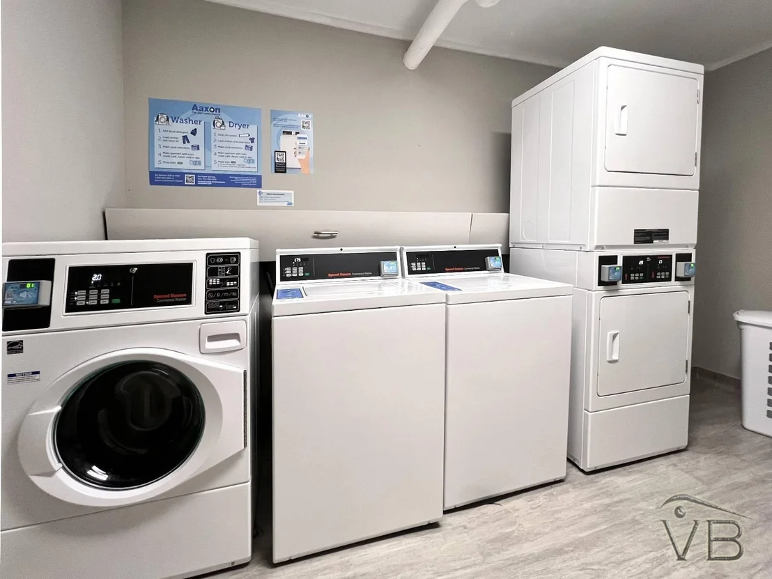 Photo of Unit 708 at 3546 S Ocean Boulevard