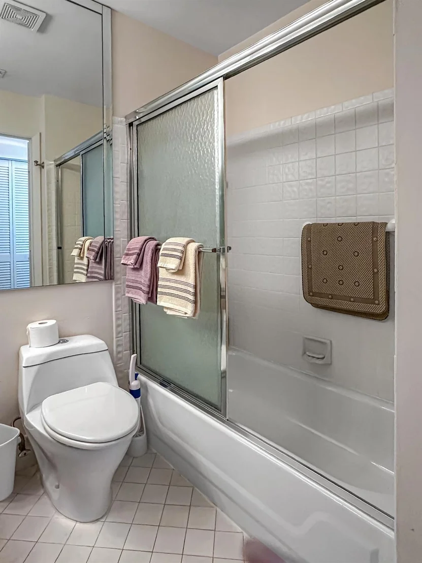Photo of Unit L at 5159 Brisata Circle