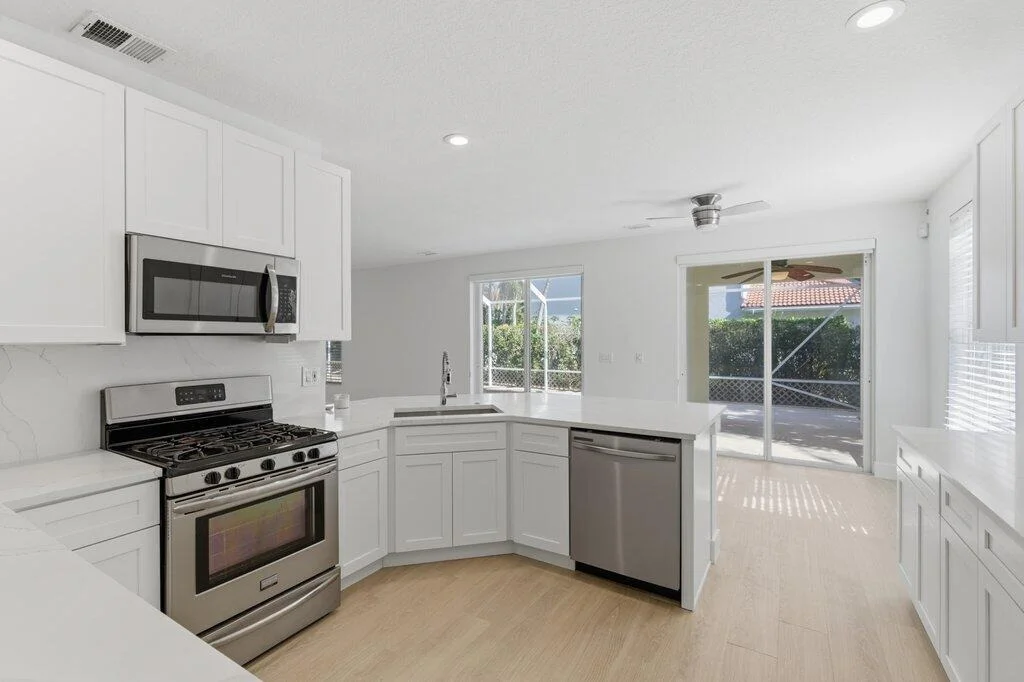 Photo of 220 Blackbird Lane
