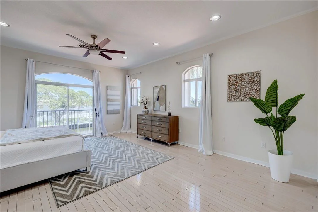 Photo of 209 SE 3rd Terrace