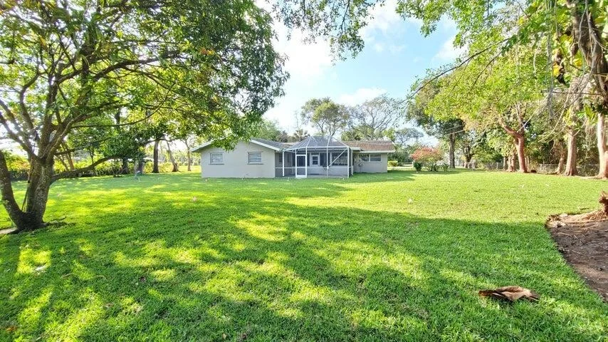 Photo of 4195 Maurice Drive
