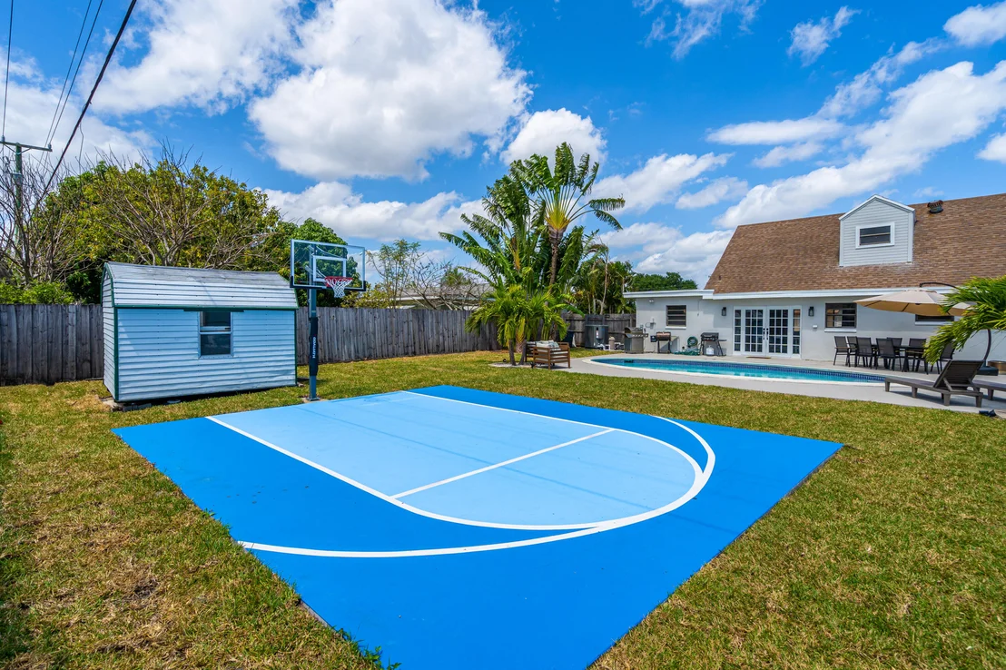 Photo of 337 Cypress Lane