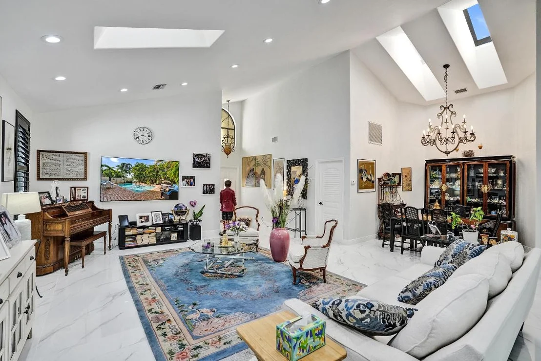 Photo of 7549 Mirabella Drive