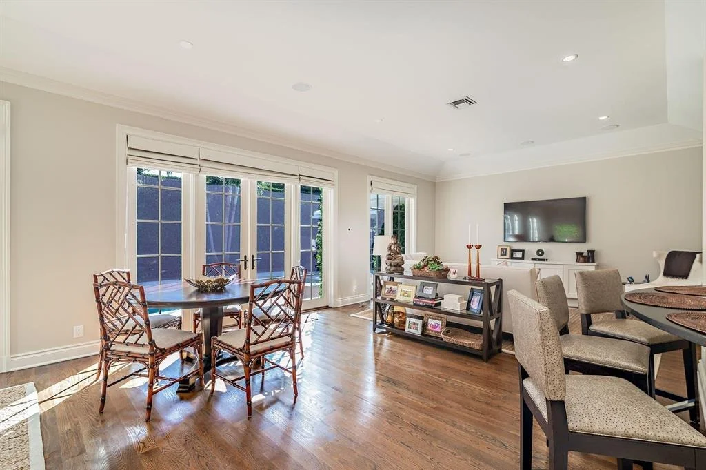 Photo of 272 Tradewind Drive