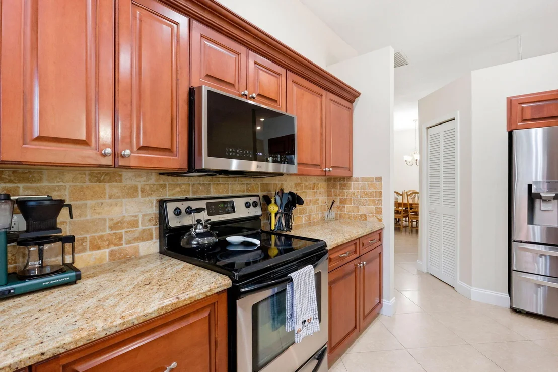 Photo of 435 MOHAWK Lane