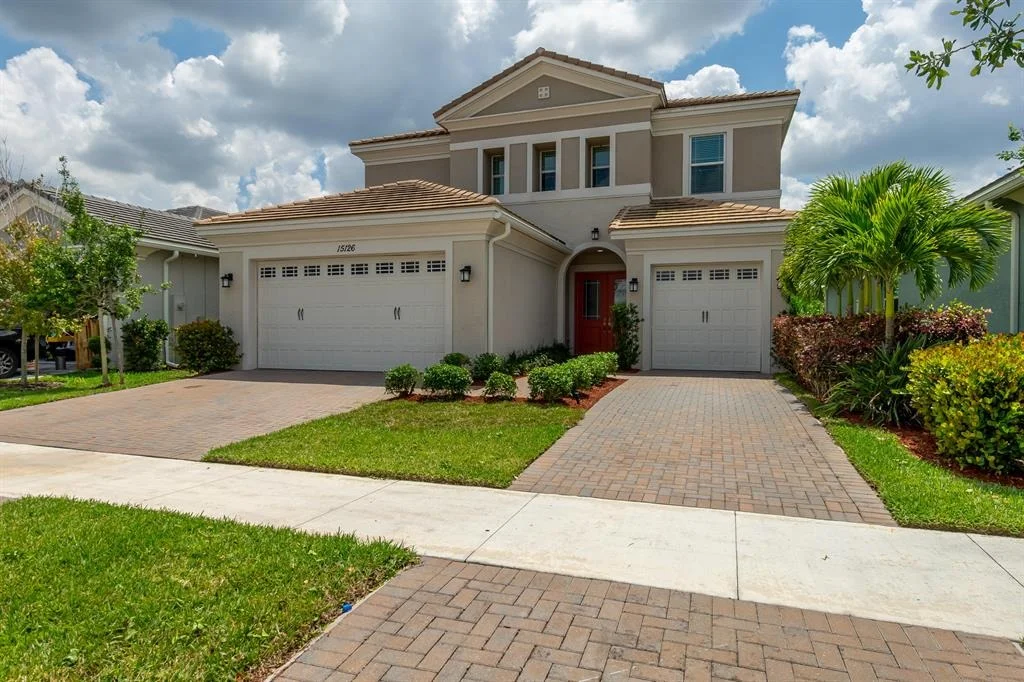 Photo of 15126 Goldfinch Circle