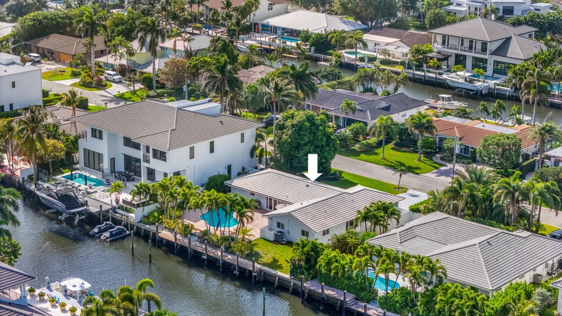 Photo of 925 Cypress Drive