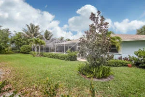 Photo of 215 Golf Club Circle