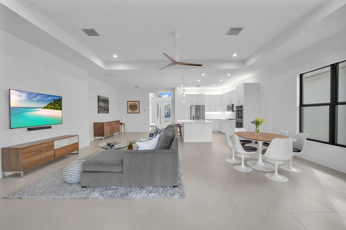 Photo of 9404 Mountain Pine Grove