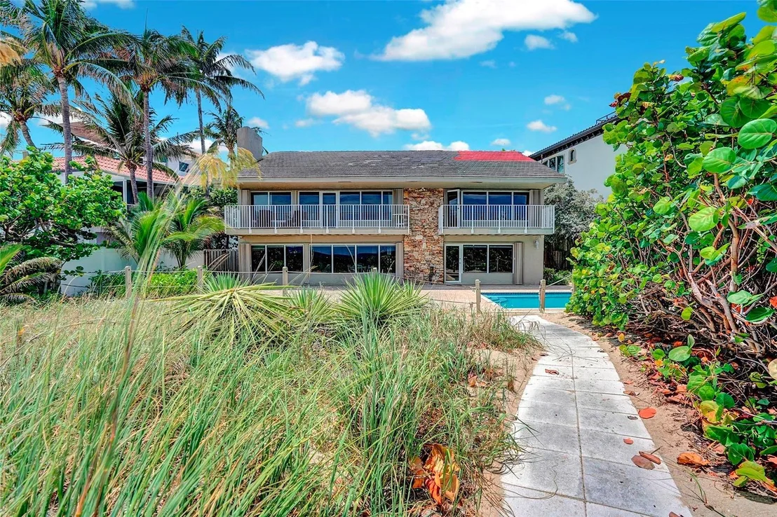Photo of 2304 Bay Drive