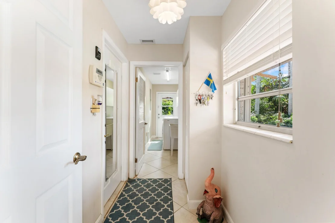Photo of 8415 Pine Tree Lane