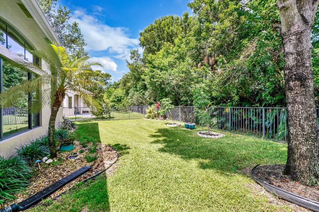 Photo of 3444 Collonade Drive