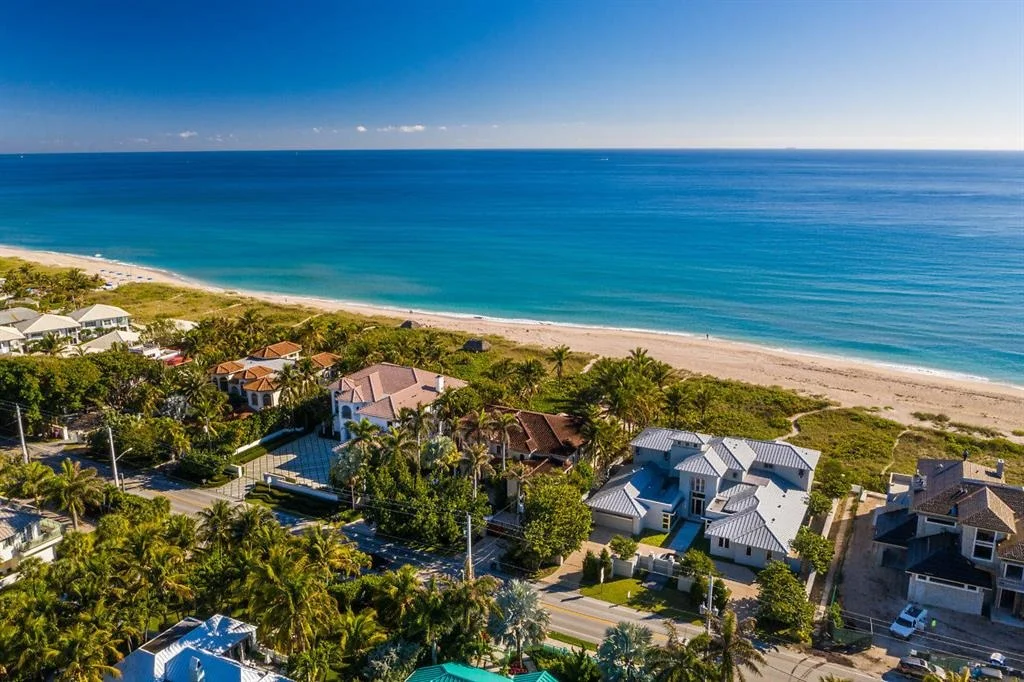 Photo of 719 N Ocean Boulevard