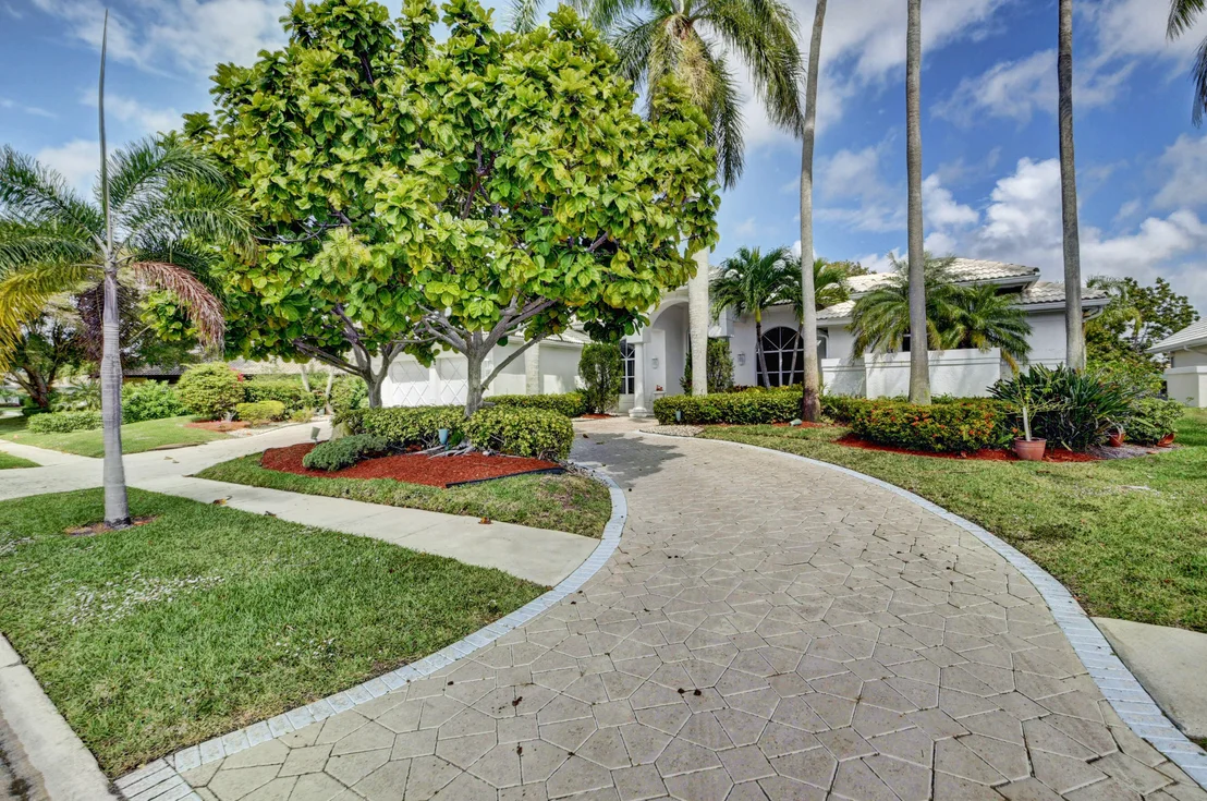 Photo of 4875 Tallowwood Lane